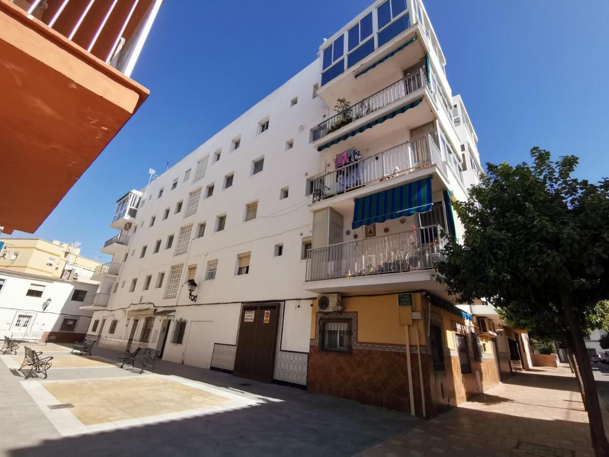 Apartamento Regina Apartment ฟูเอนฮิโรลา ภายนอก รูปภาพ